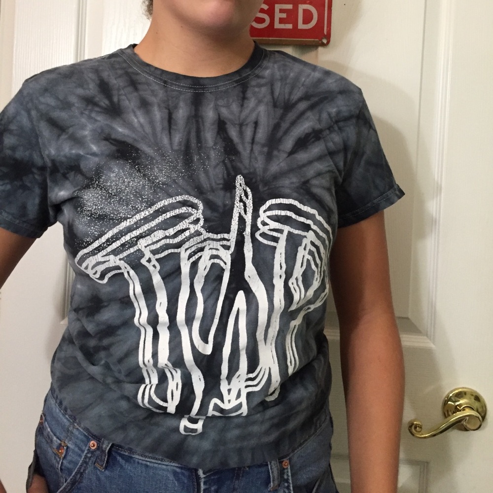 TØP shirt from the blurry face era!